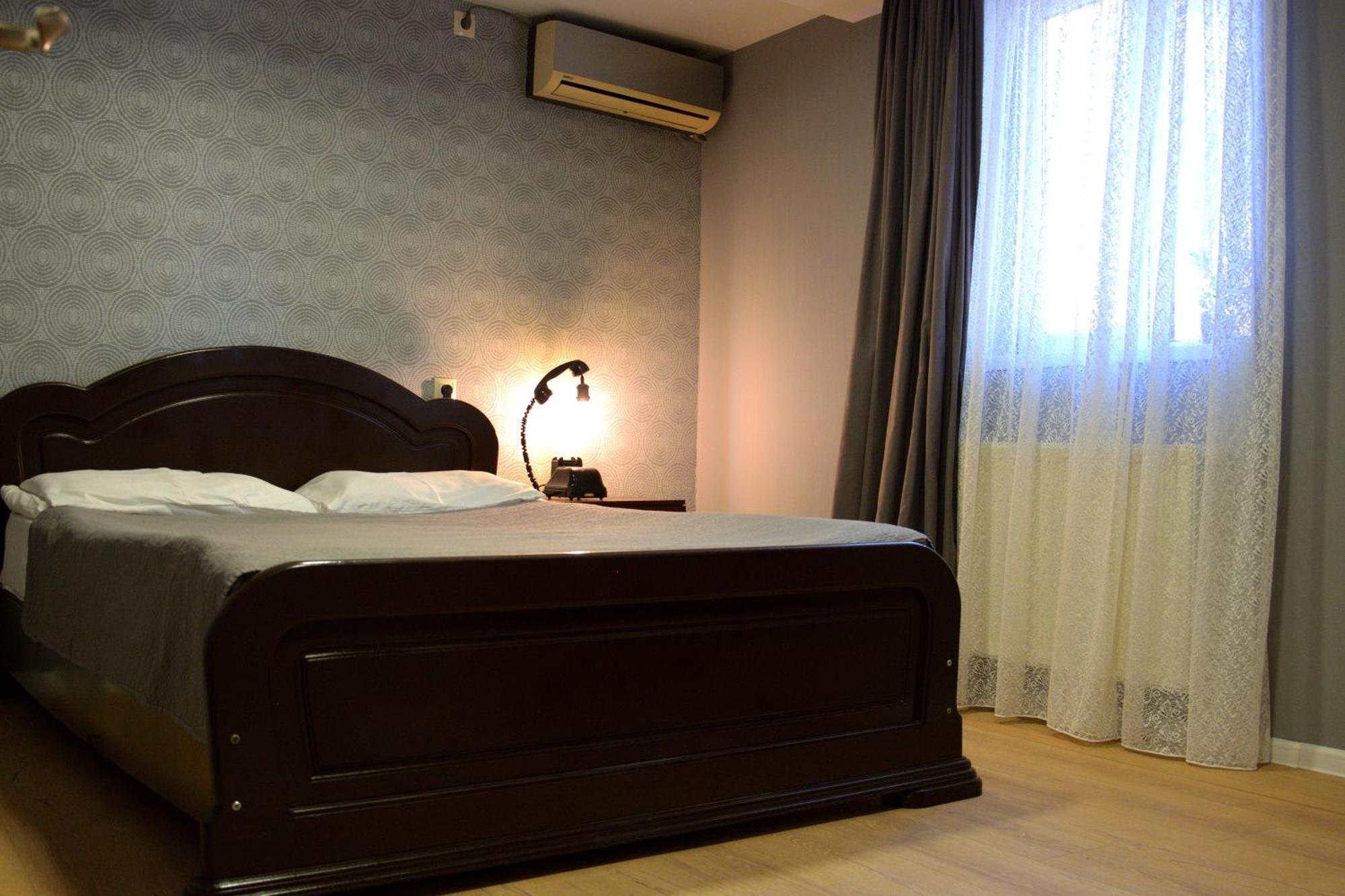 Nikas Apartment Tbilisi Ngoại thất bức ảnh
