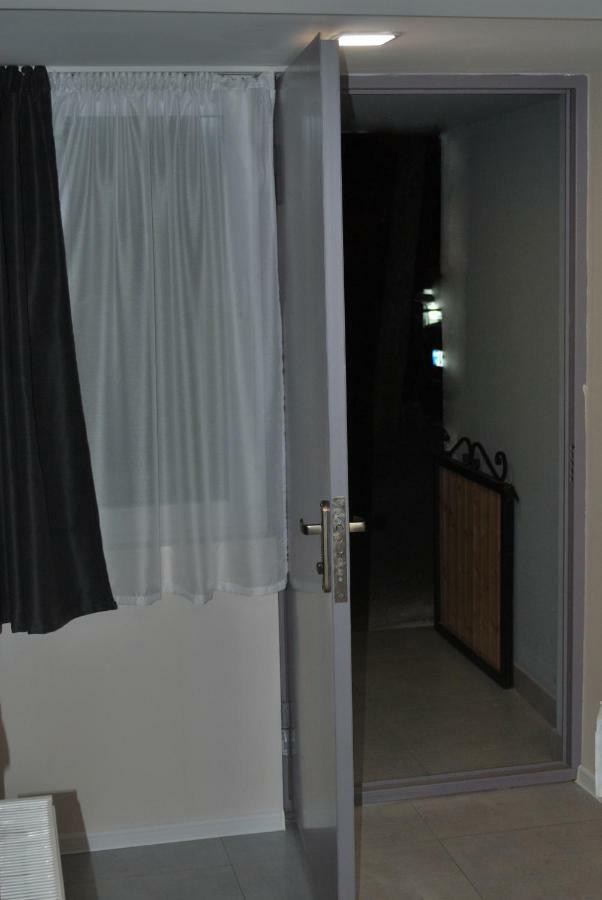 Nikas Apartment Tbilisi Ngoại thất bức ảnh