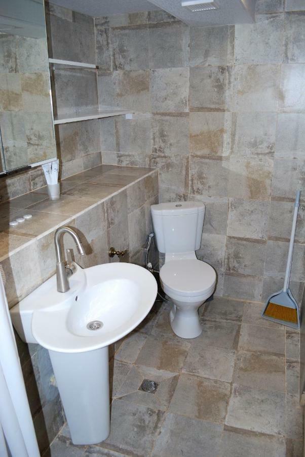 Nikas Apartment Tbilisi Ngoại thất bức ảnh